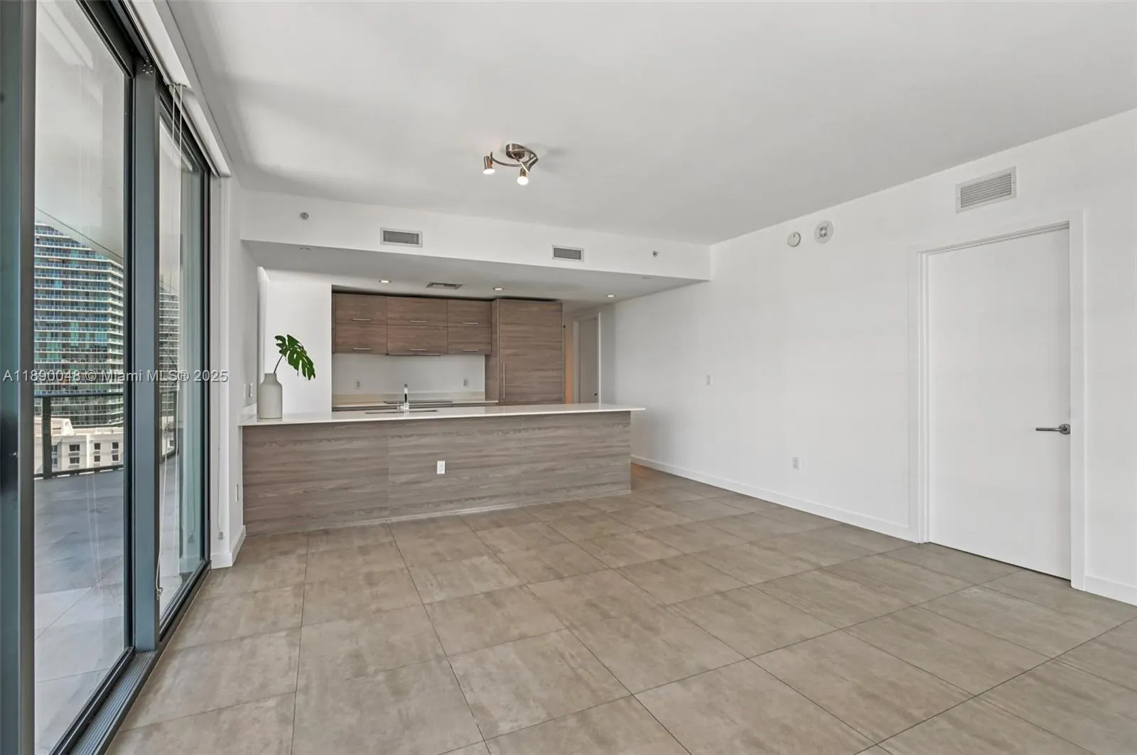 1300 S Miami Ave, #1706