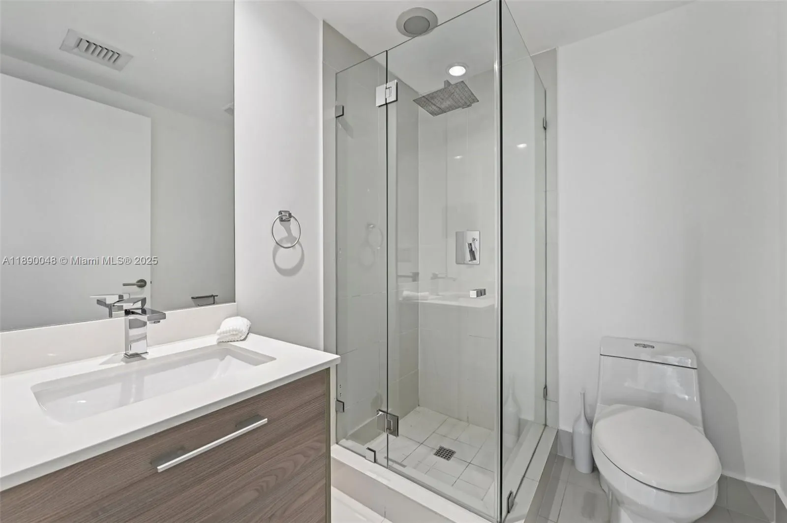 1300 S Miami Ave, #1706