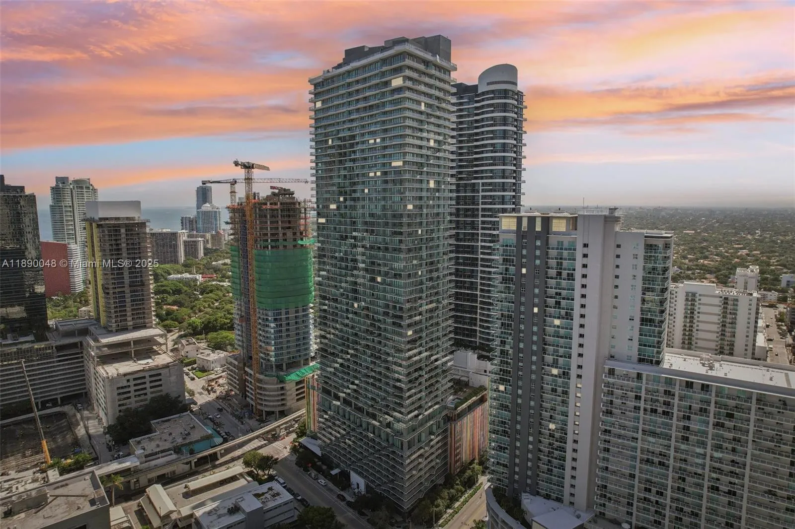 1300 S Miami Ave, #1706