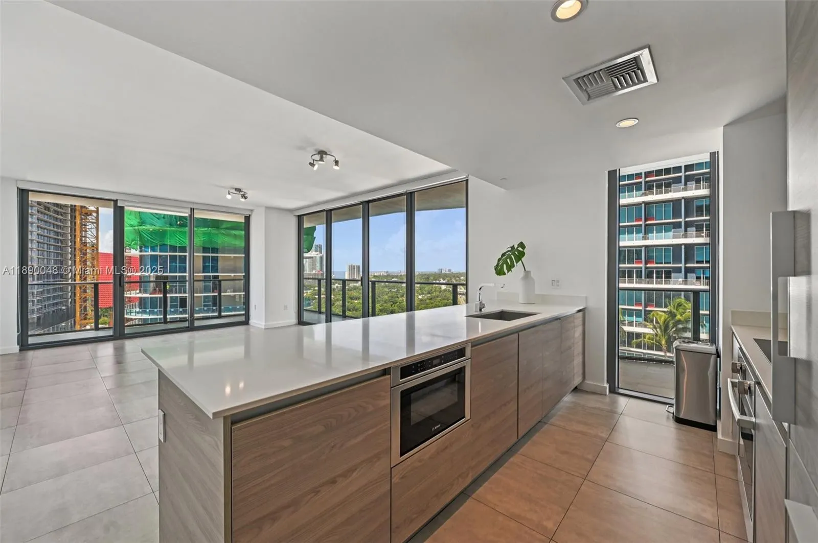 1300 S Miami Ave, #1706