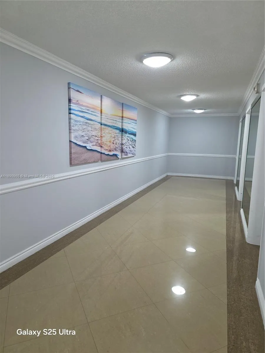 3725 S Ocean Dr, #617