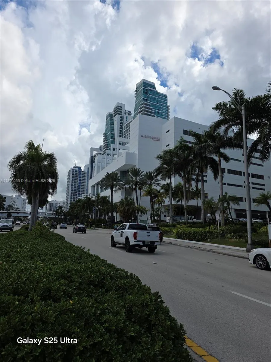 3725 S Ocean Dr, #617