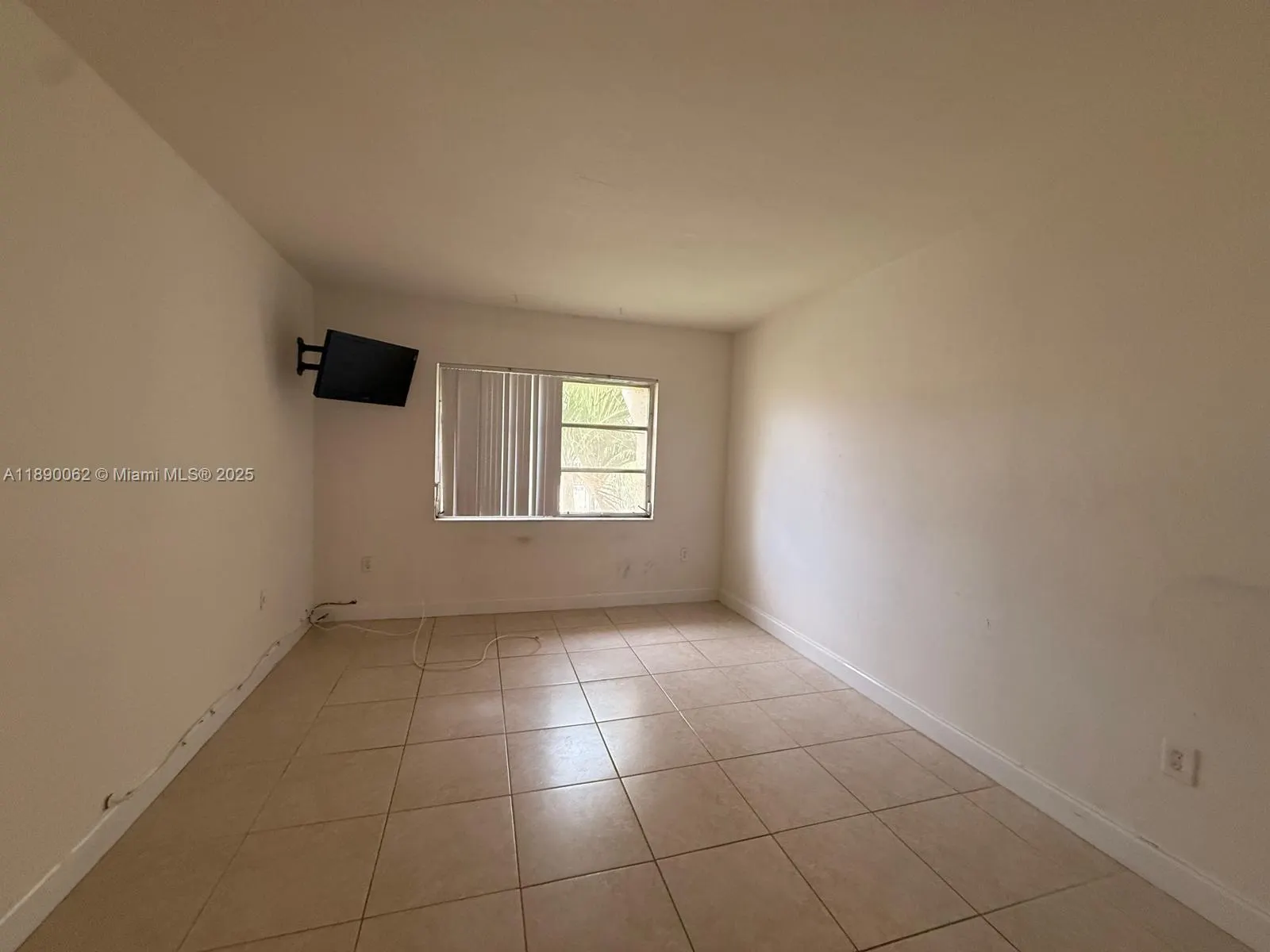 13890 SW 90th Ave, #205-HH