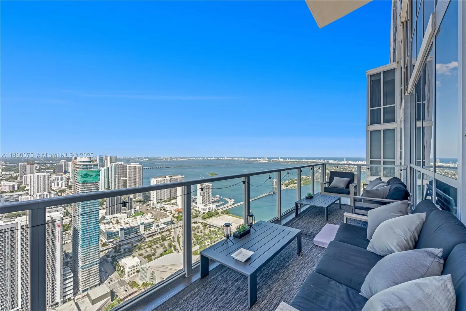 1100 Biscayne Blvd, #6307