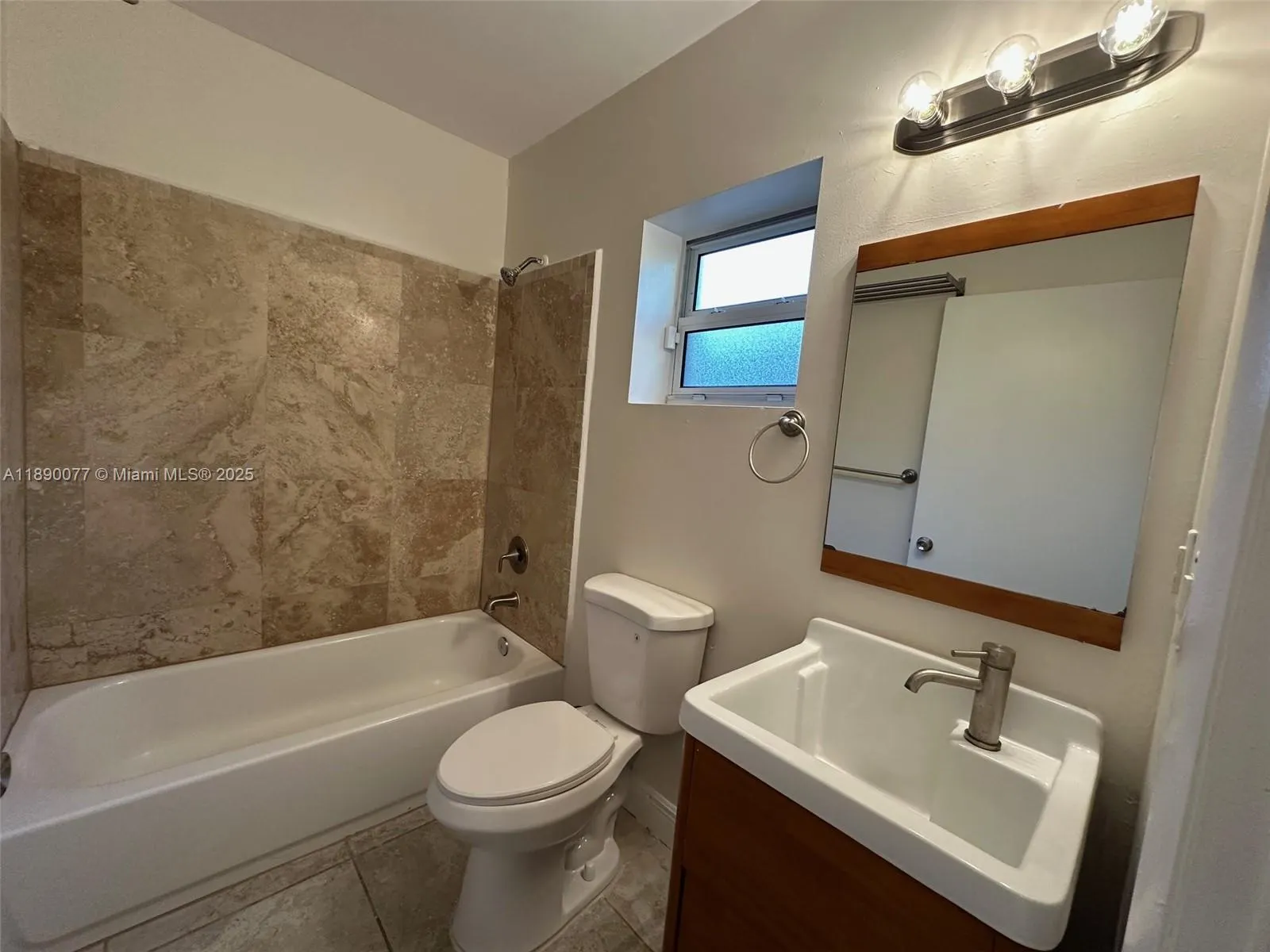 1000 W Las Olas Blvd, #1