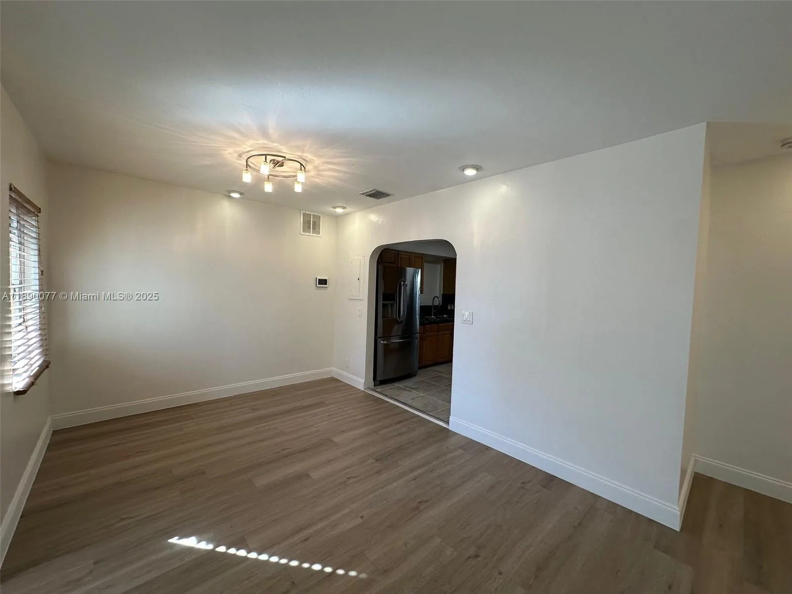 1000 W Las Olas Blvd, #1