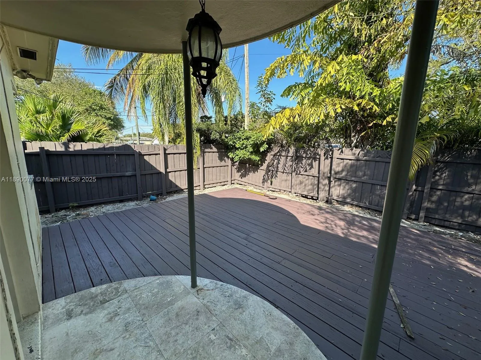 1000 W Las Olas Blvd, #1