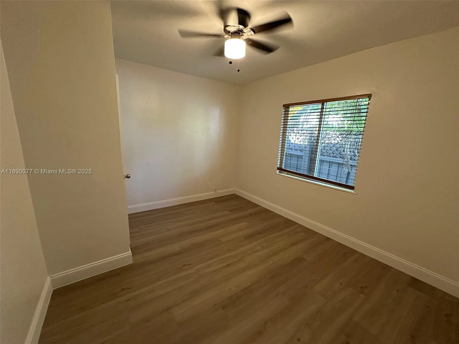1000 W Las Olas Blvd, #1