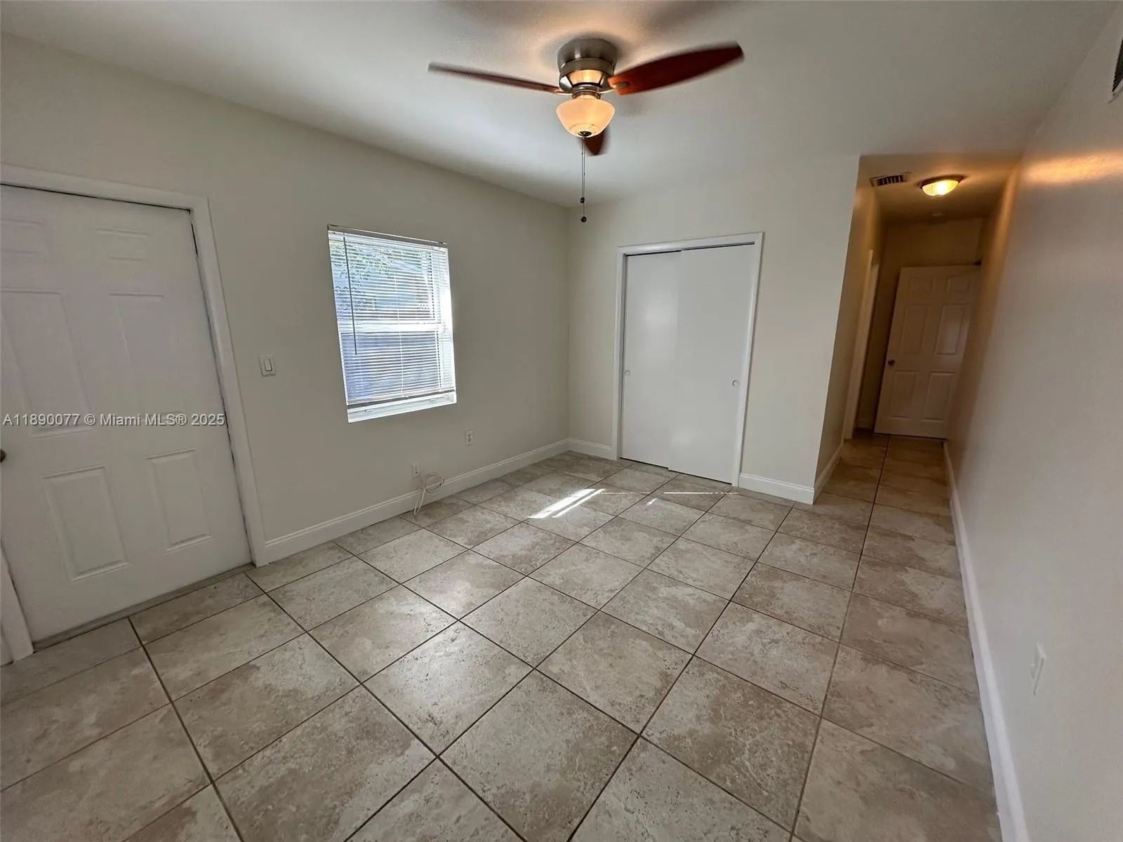 1000 W Las Olas Blvd, #1