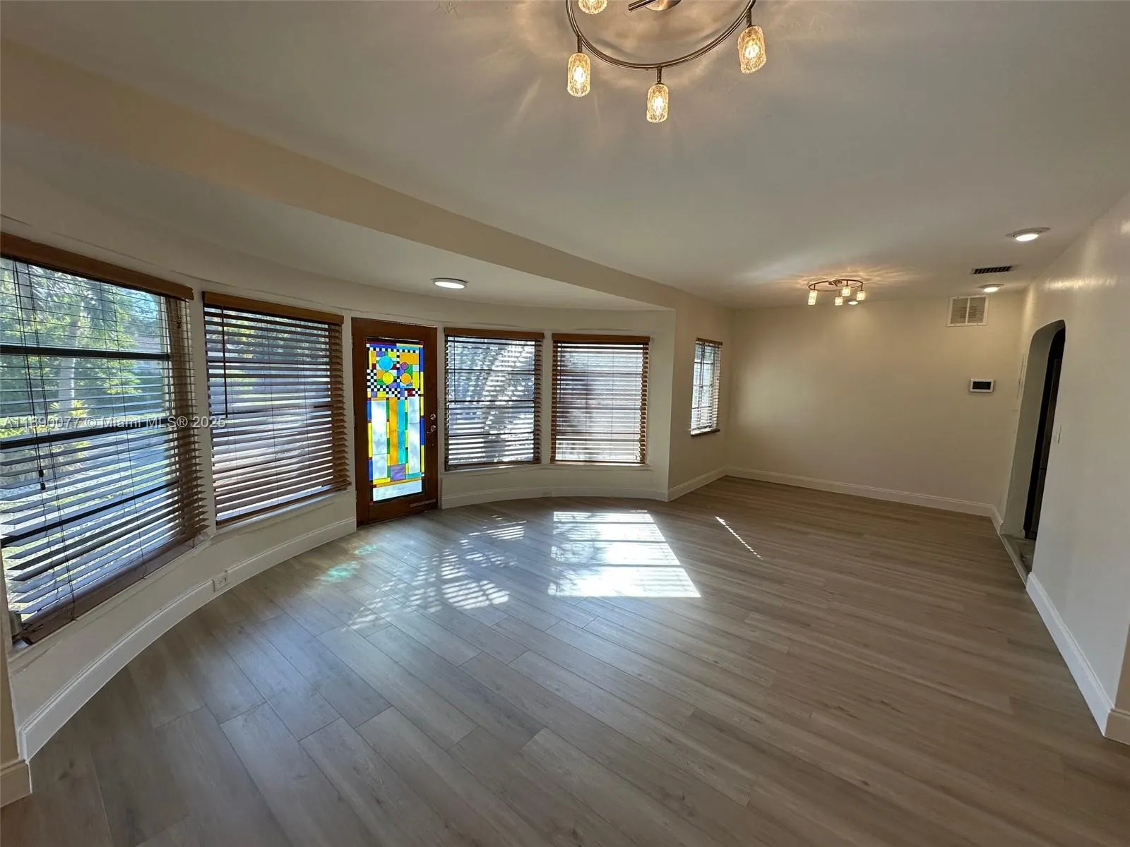 1000 W Las Olas Blvd, #1