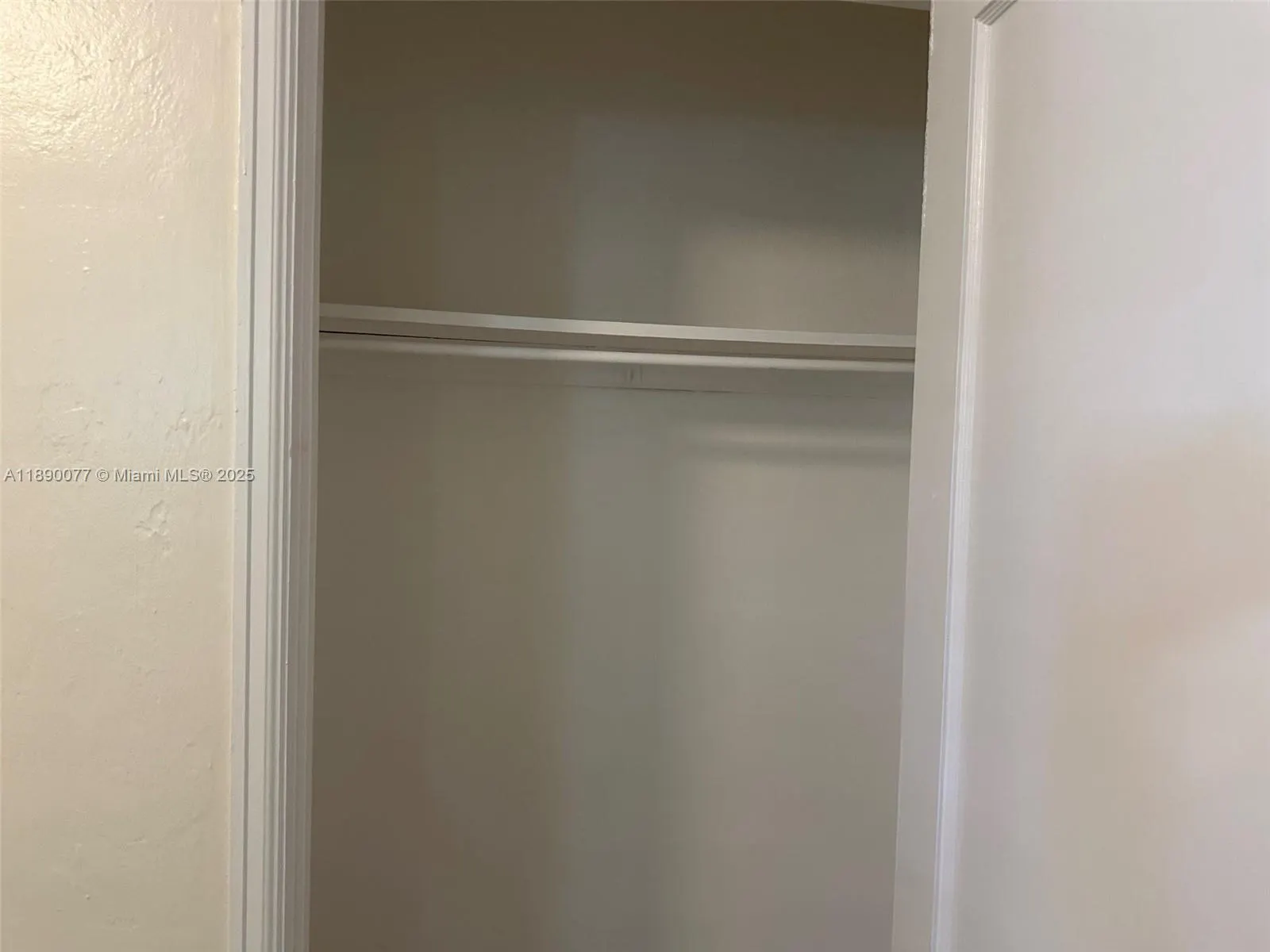 1000 W Las Olas Blvd, #1