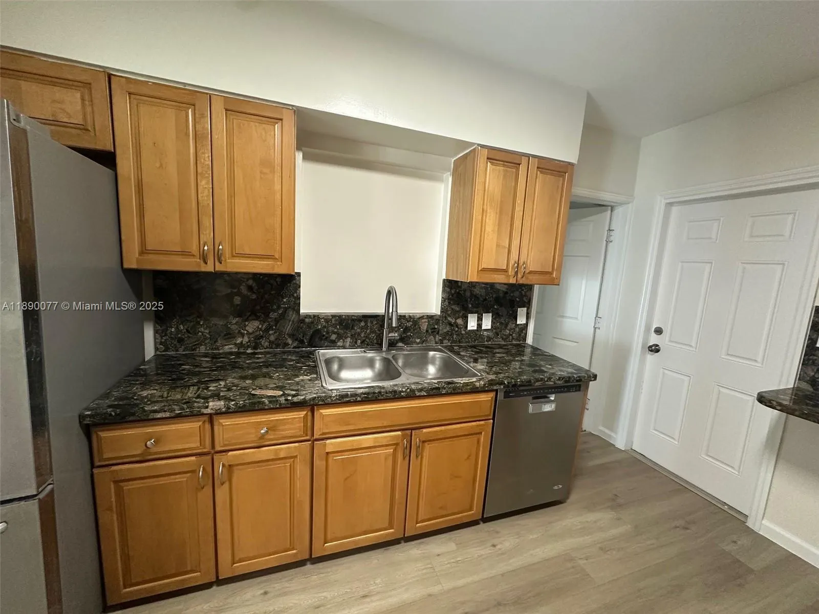 1000 W Las Olas Blvd, #1