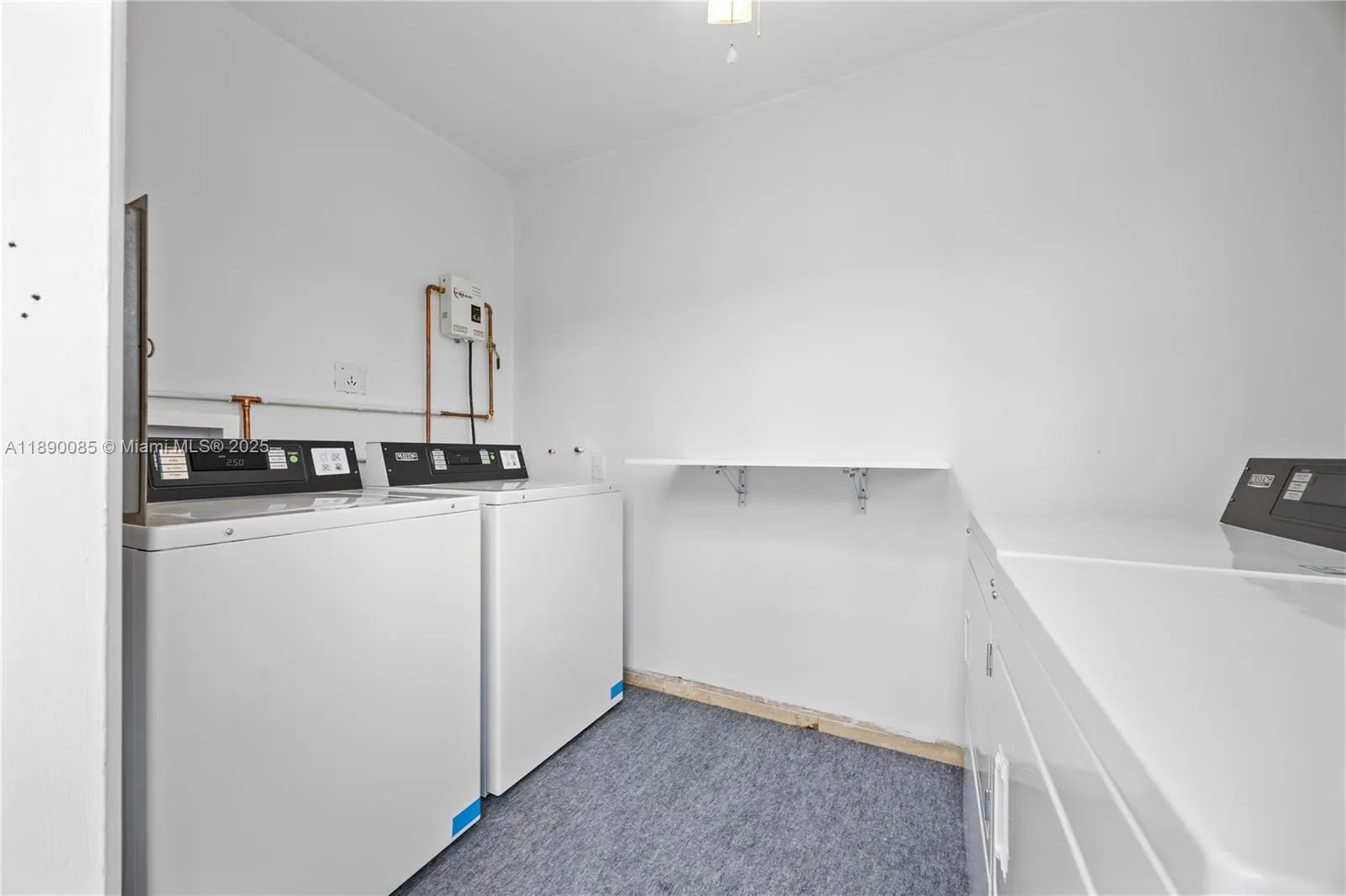 411 SE 3rd Ave, #1-5