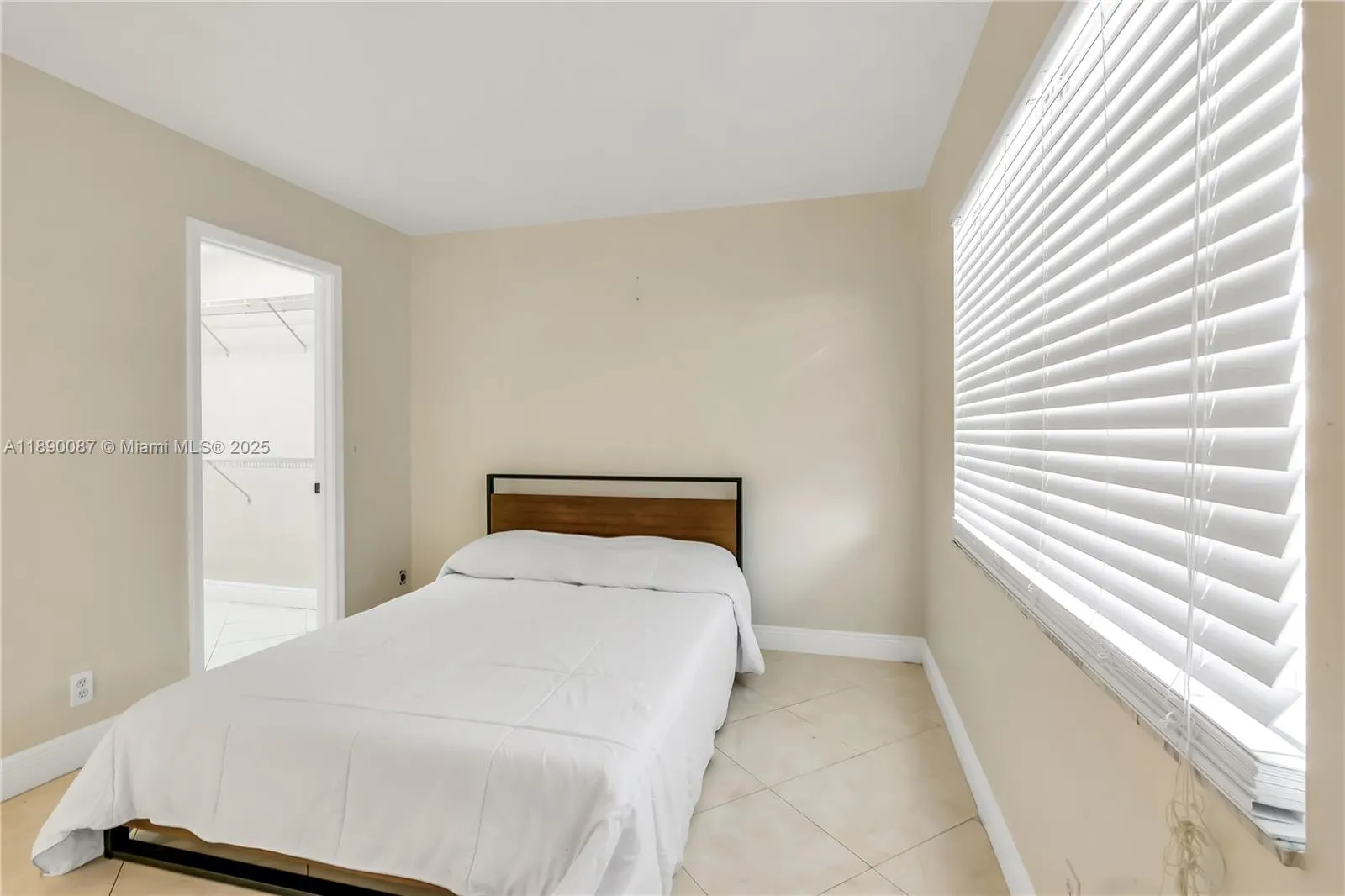 900 SW 125th Way, #304R