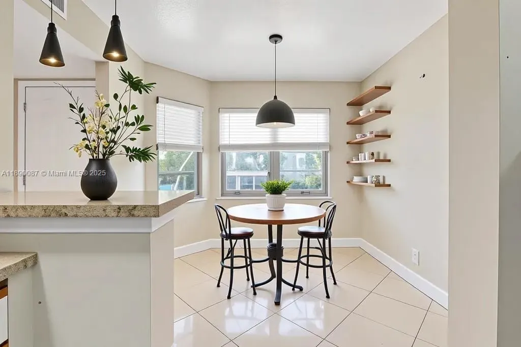 900 SW 125th Way, #304R