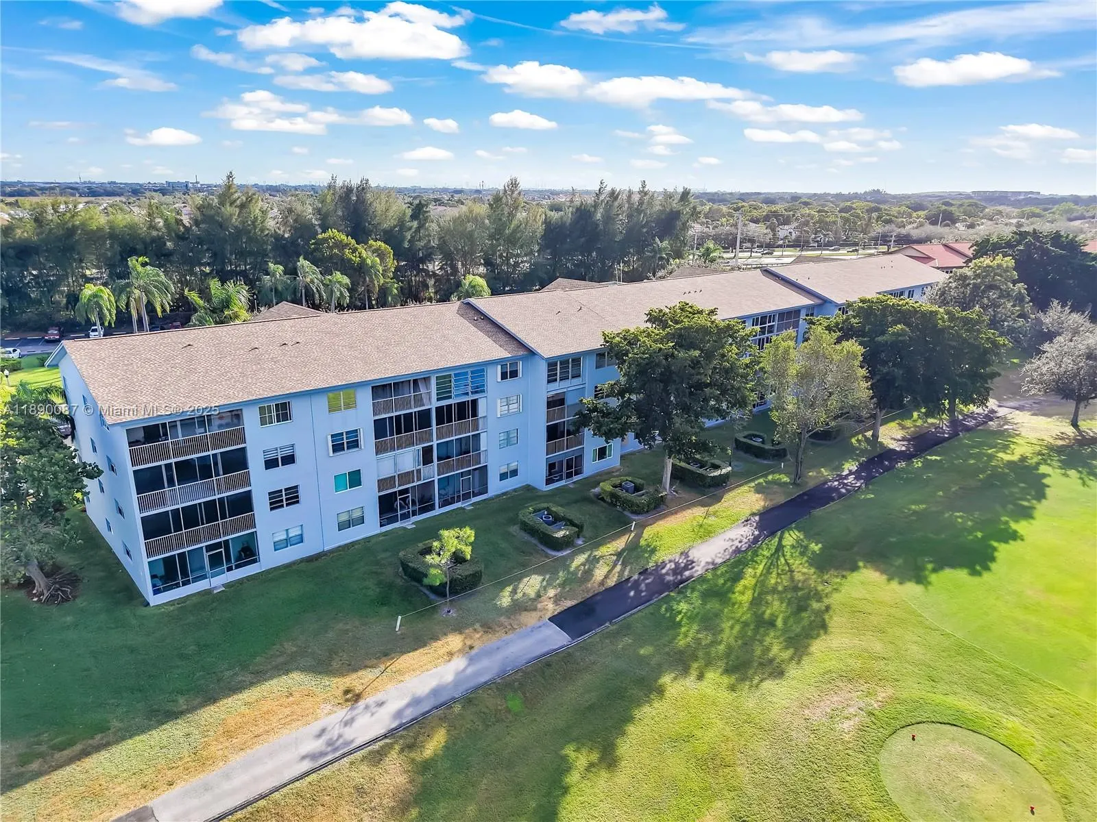 900 SW 125th Way, #304R