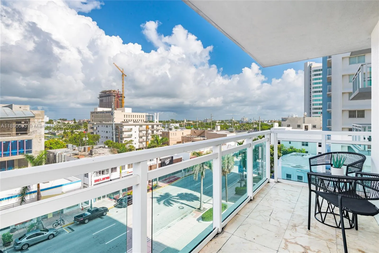 6917 Collins Ave, #720