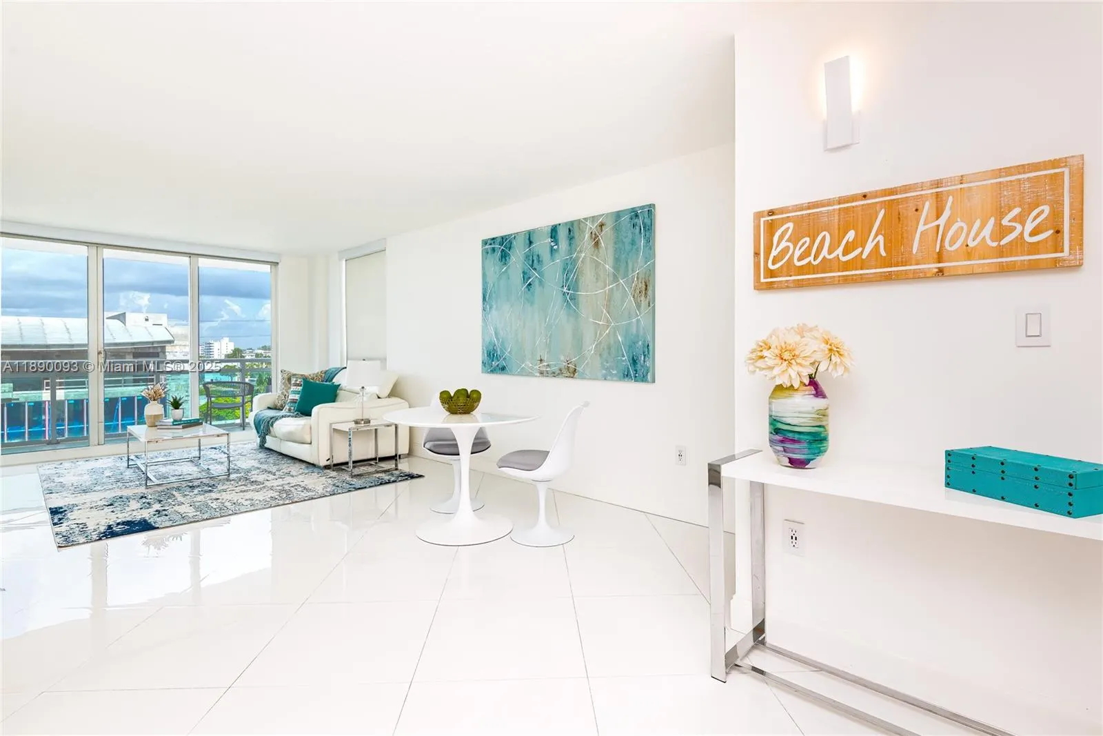 6917 Collins Ave, #720