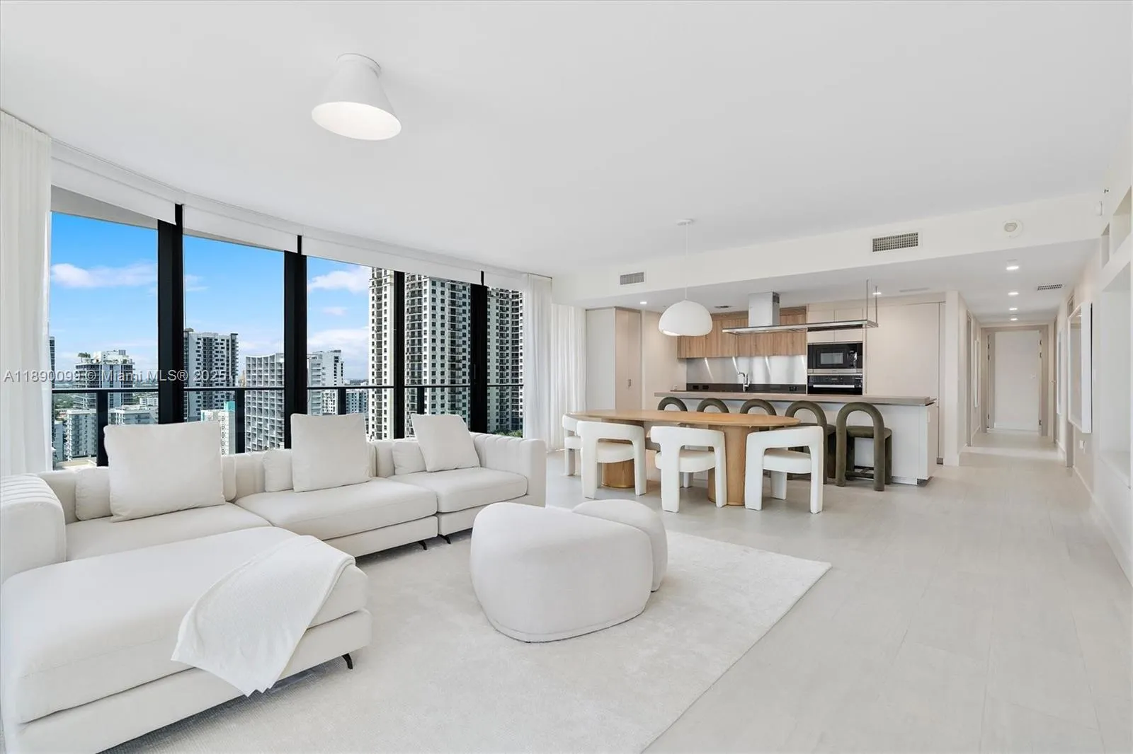 1000 Brickell Plz, #2102