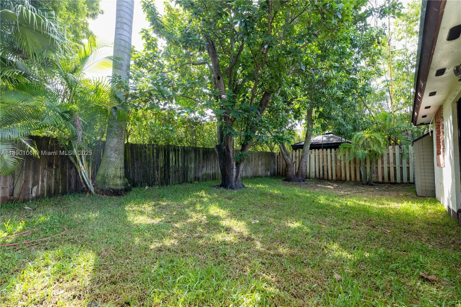 5441 SW 155th Pl