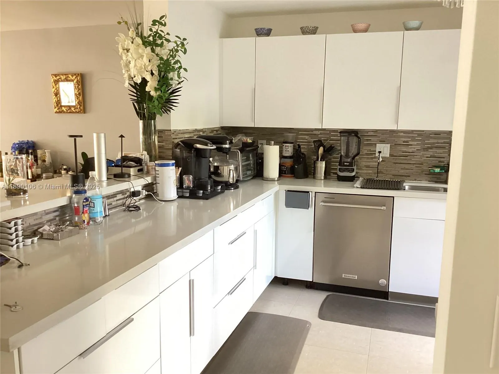 460 Poinciana Dr, #1610