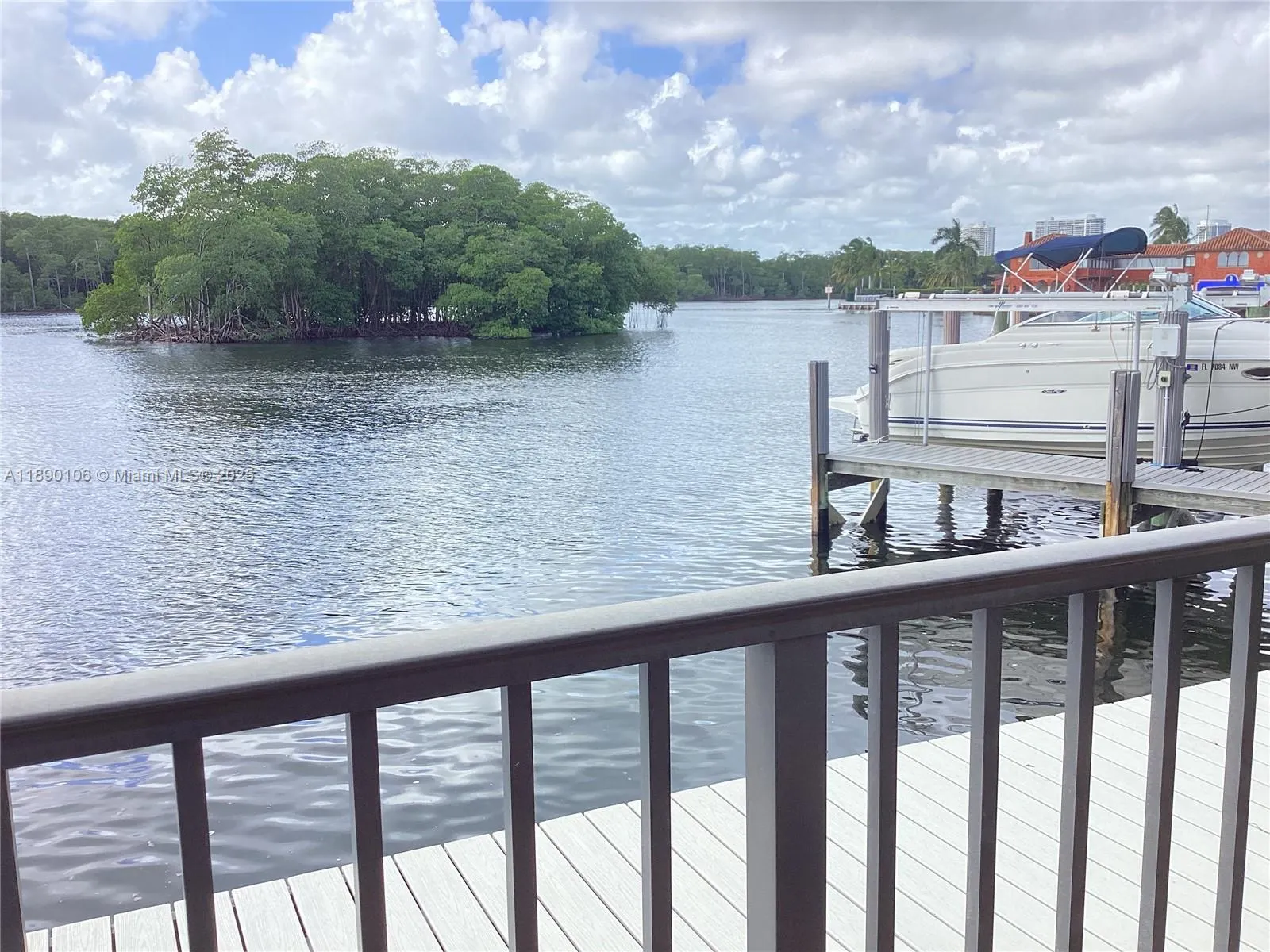460 Poinciana Dr, #1610