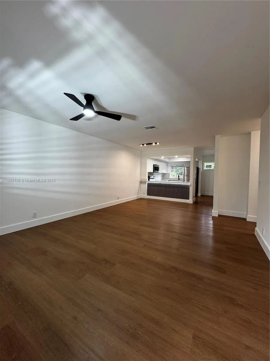 1460 SW 24th Ct, #3