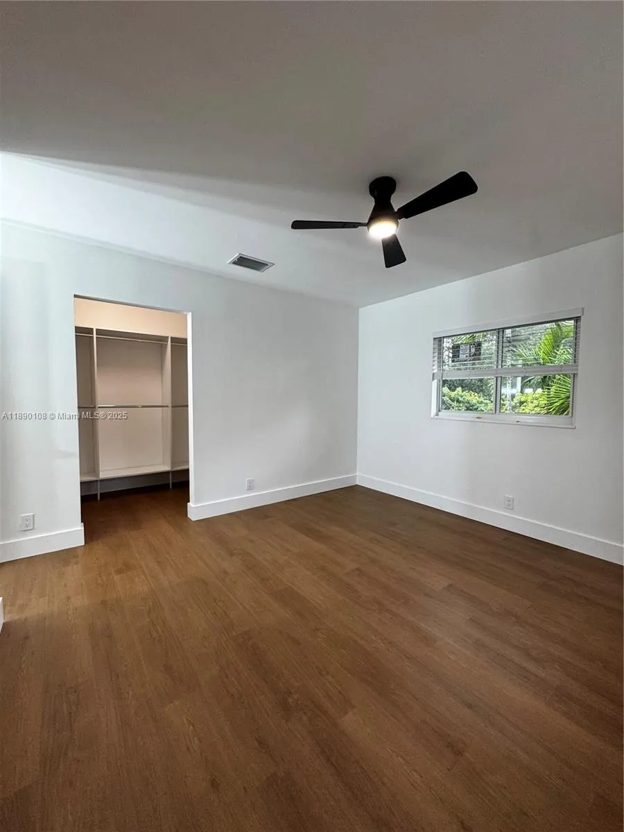 1460 SW 24th Ct, #3