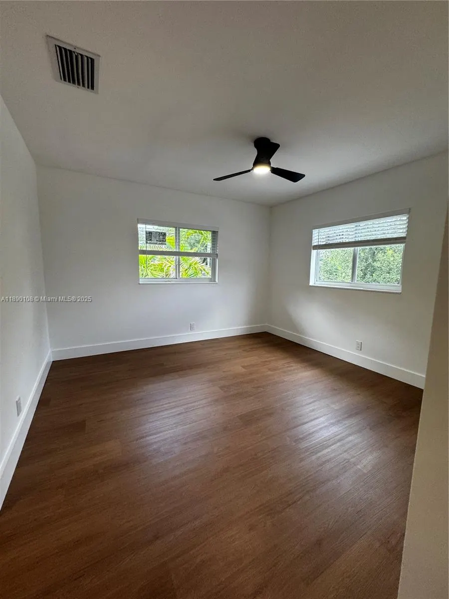 1460 SW 24th Ct, #3