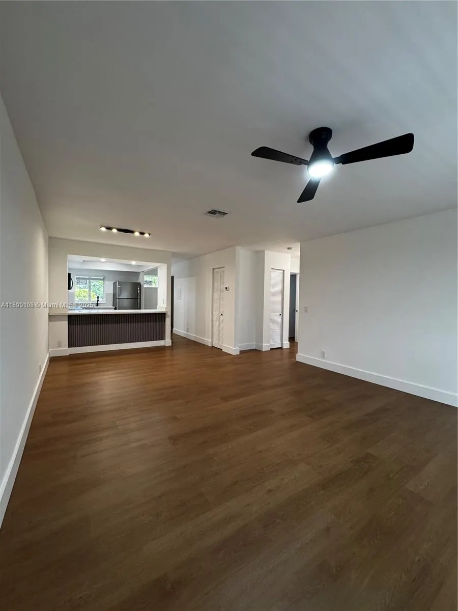 1460 SW 24th Ct, #3