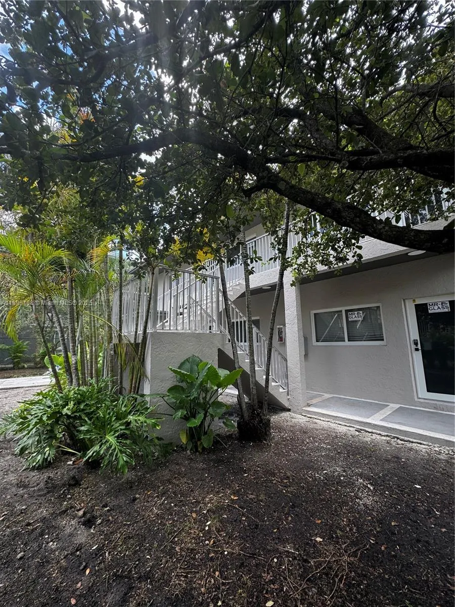 1460 SW 24th Ct, #3