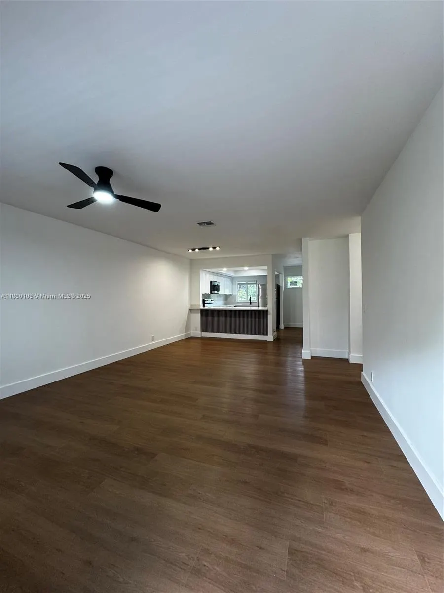 1460 SW 24th Ct, #3