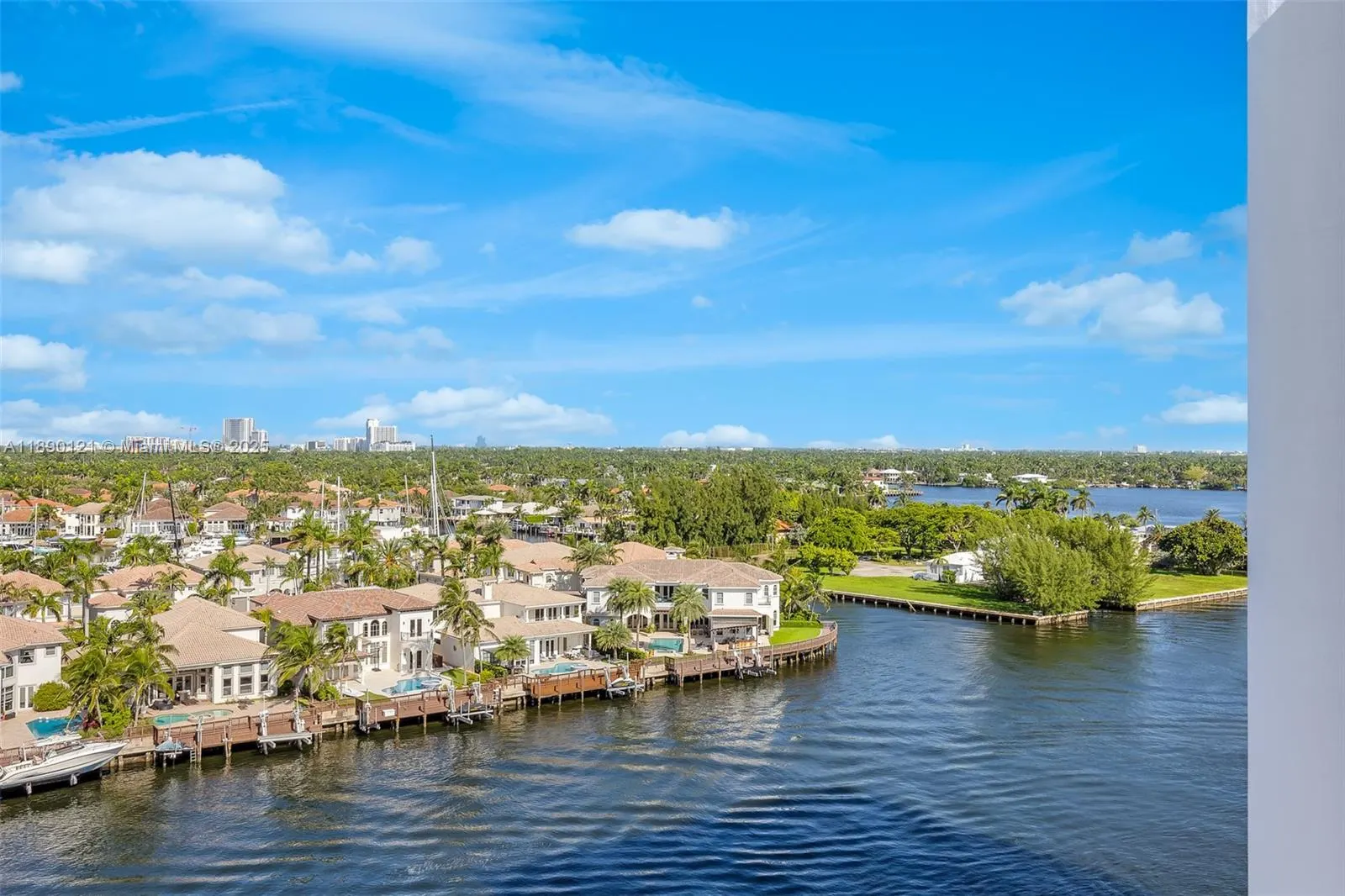 1410 E Ocean Dr, #308