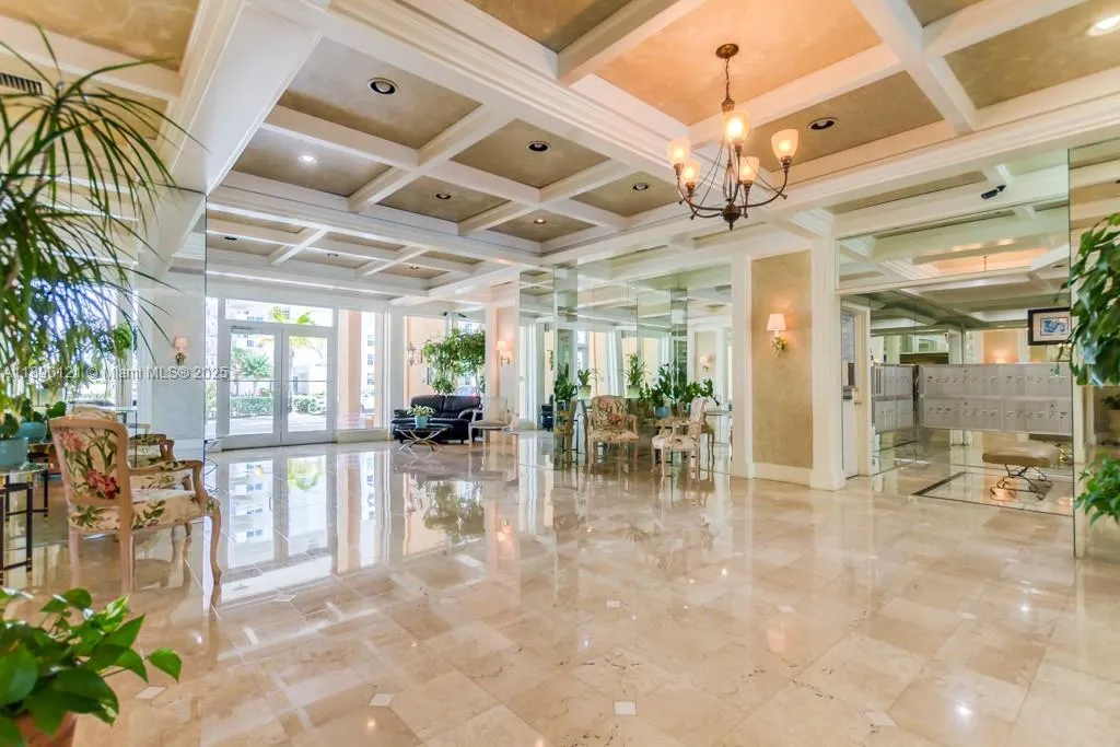 1410 E Ocean Dr, #308