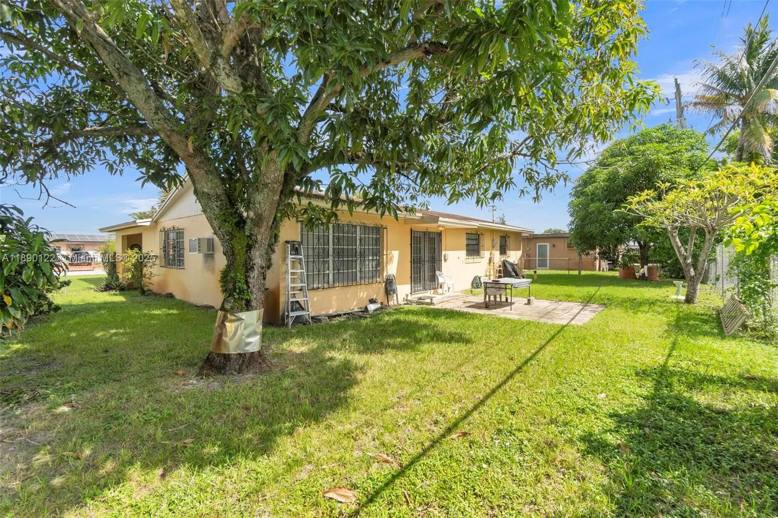 2860 NW 184th St