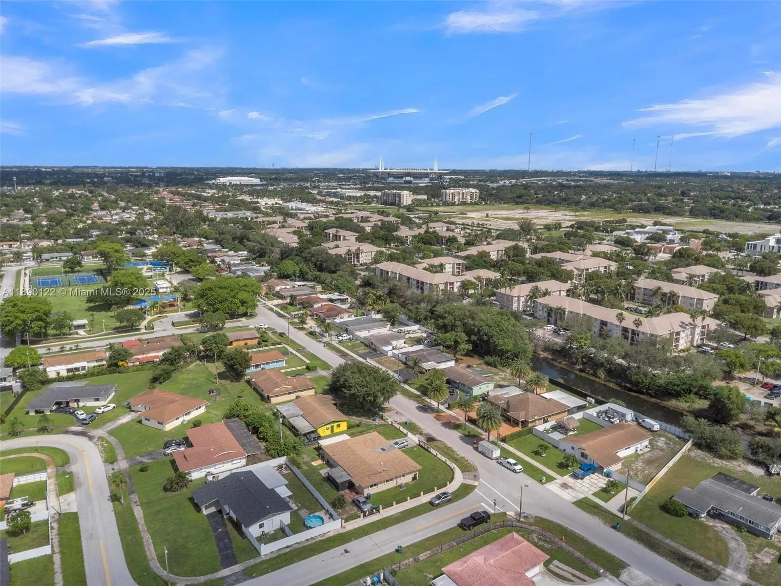 2860 NW 184th St