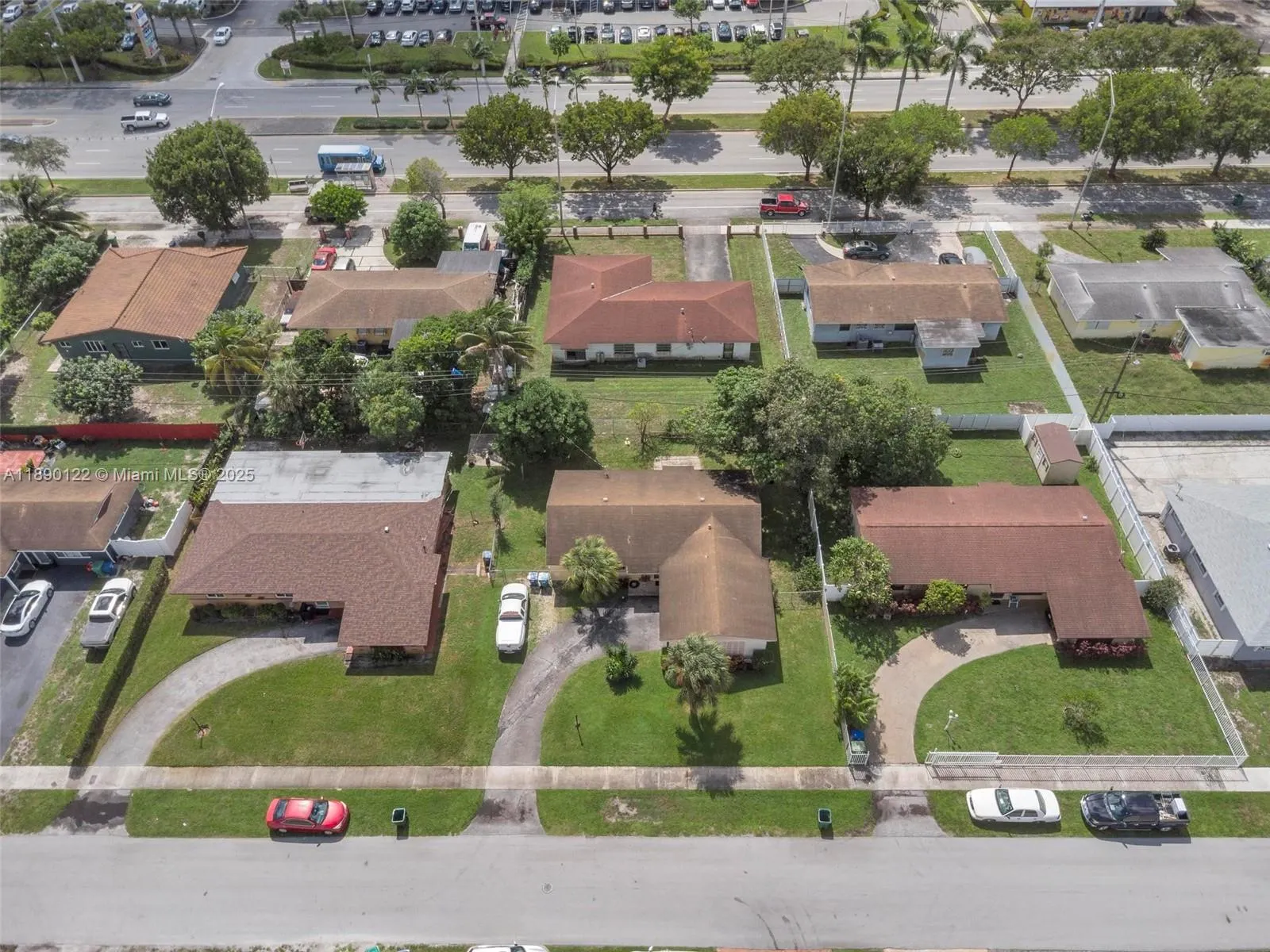 2860 NW 184th St