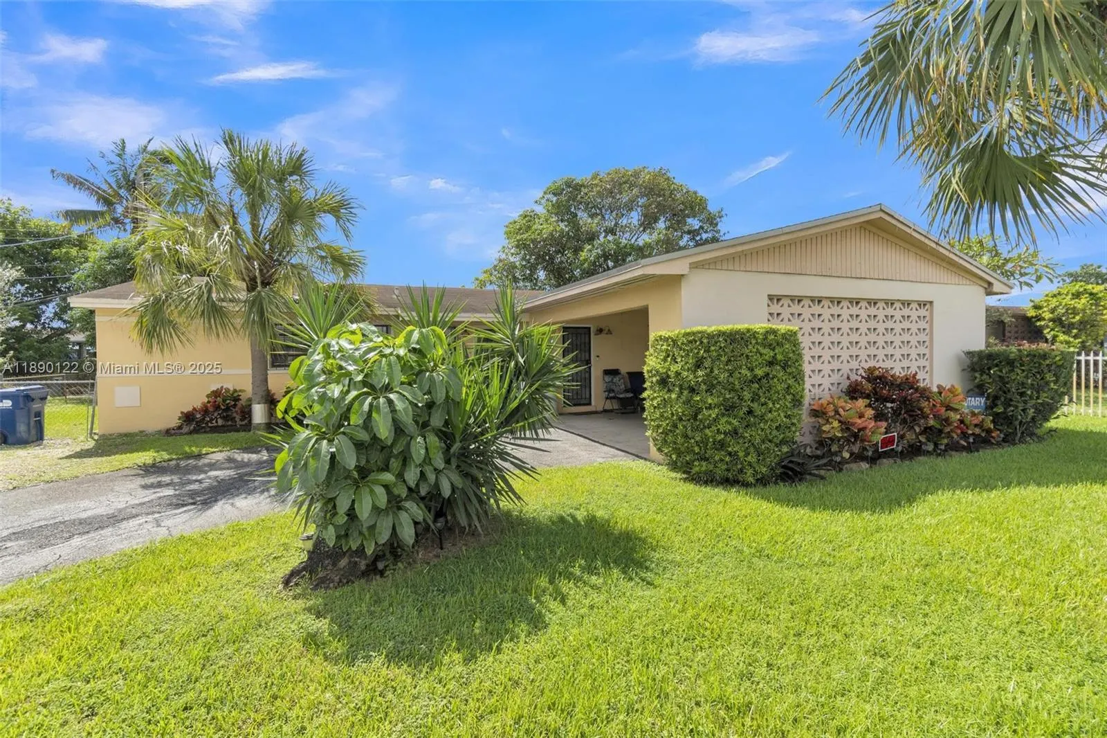 2860 NW 184th St