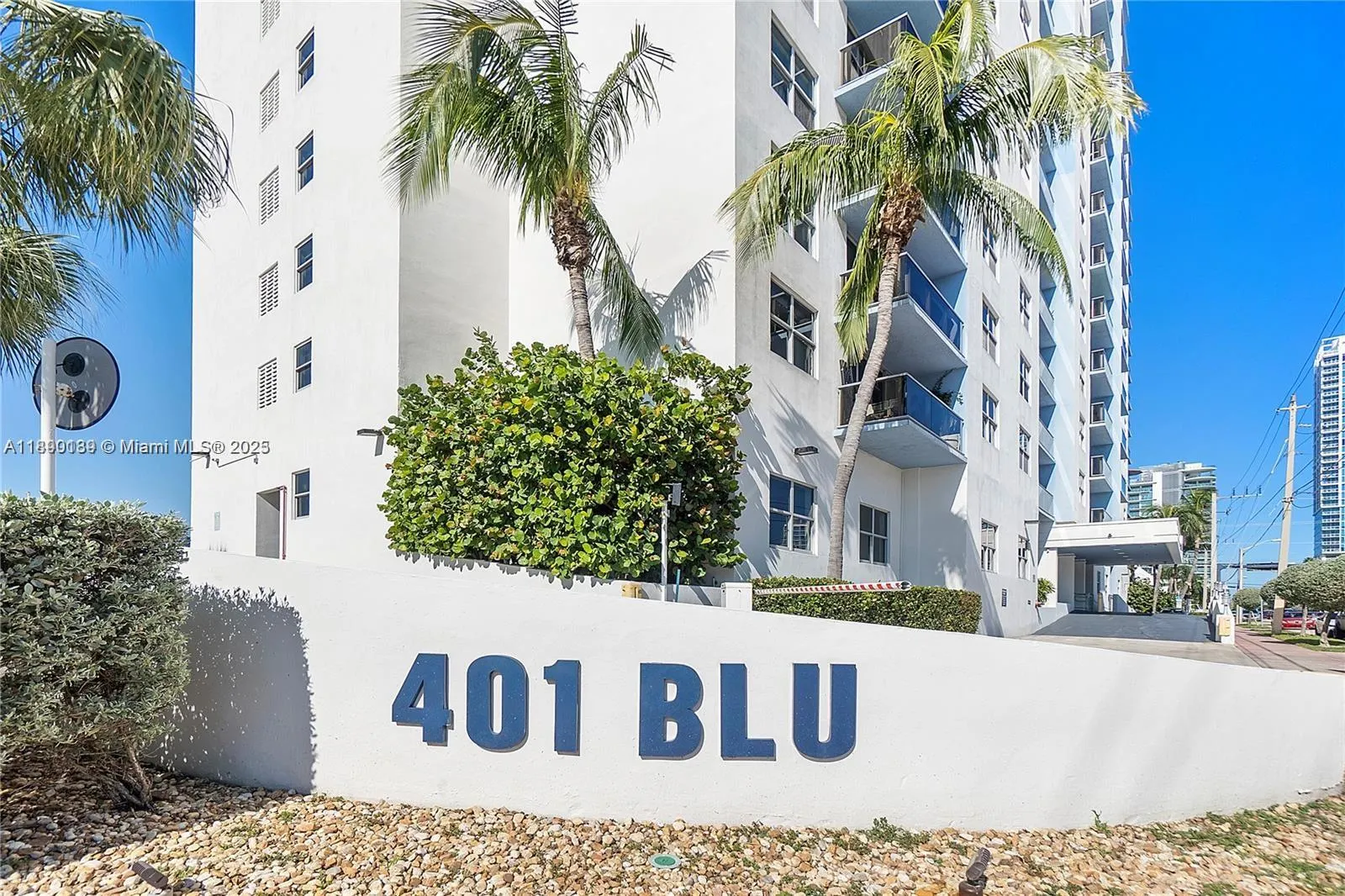 401 69th St, #1606