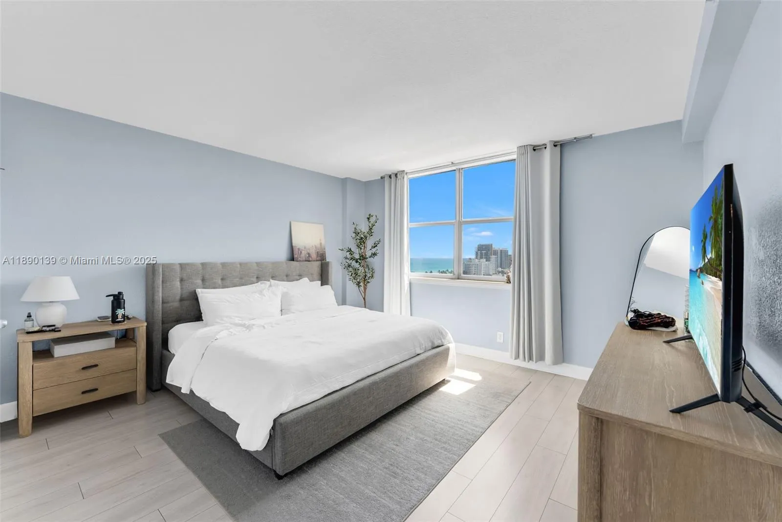 401 69th St, #1606
