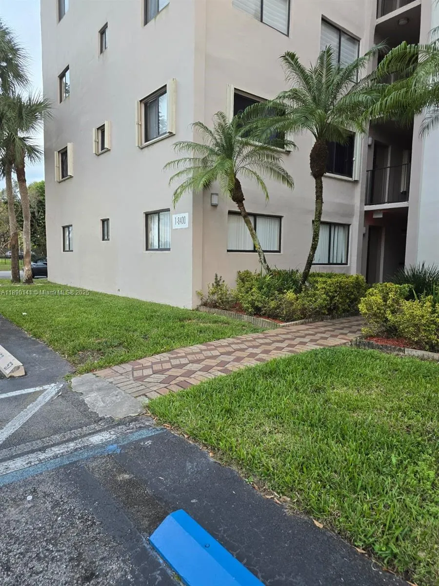 8400 SW 133 Avenue Rd, #107