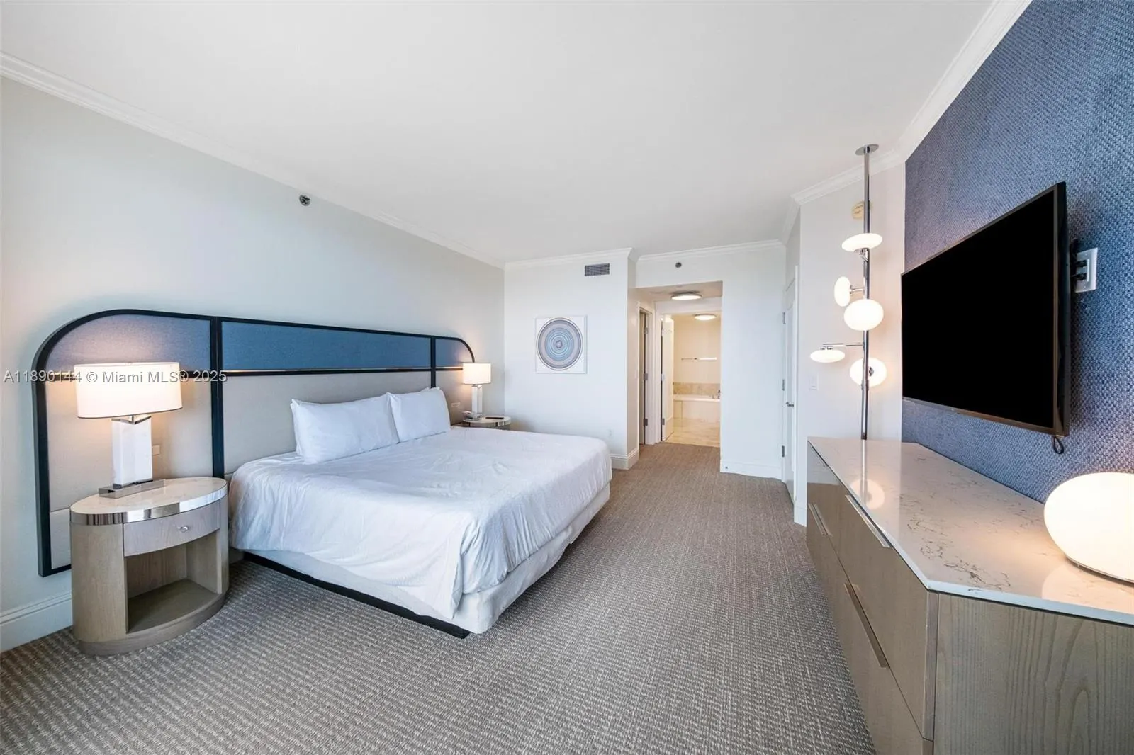 4401 Collins Ave, #3312