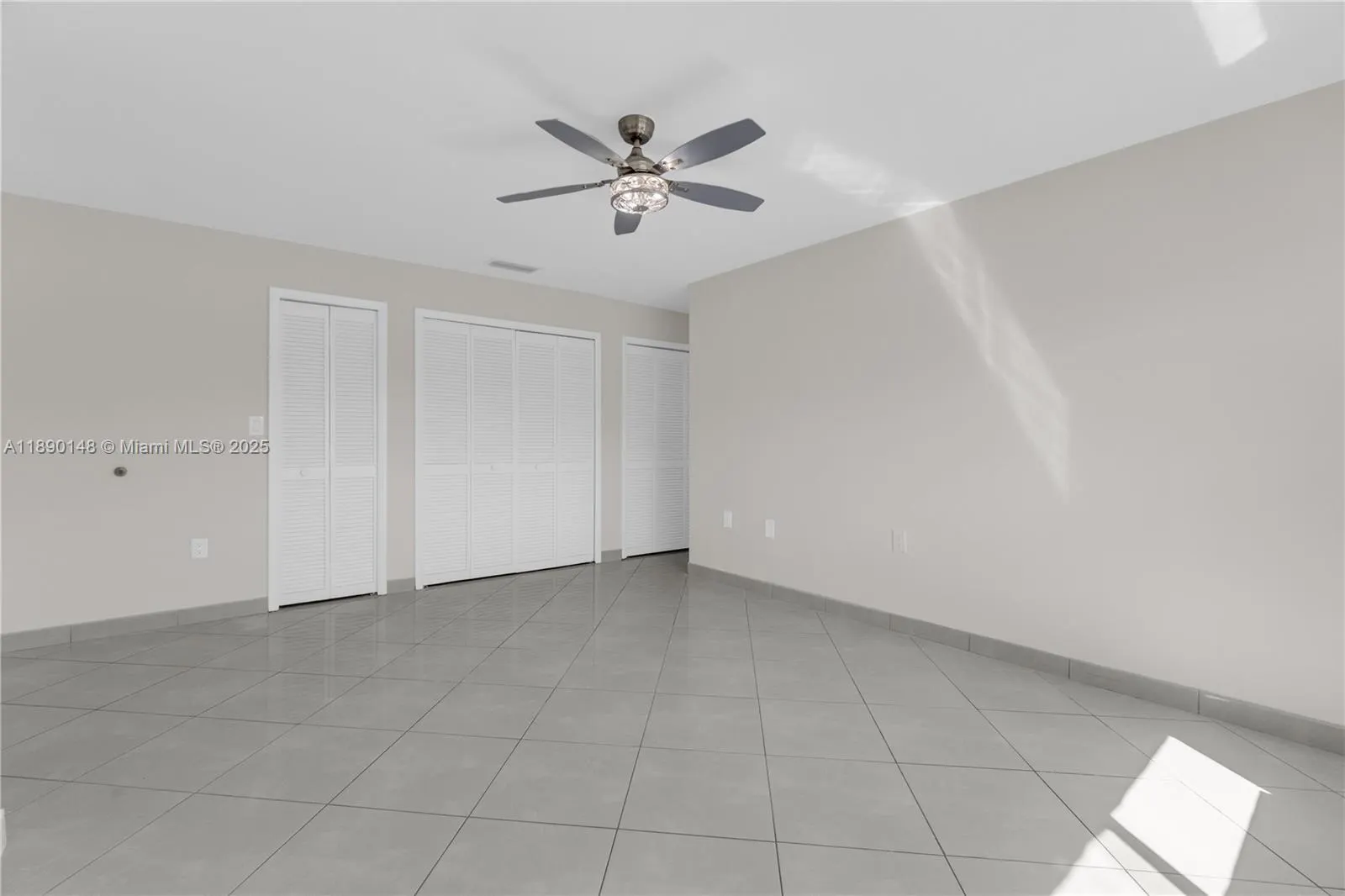 631 SW 102nd Ave