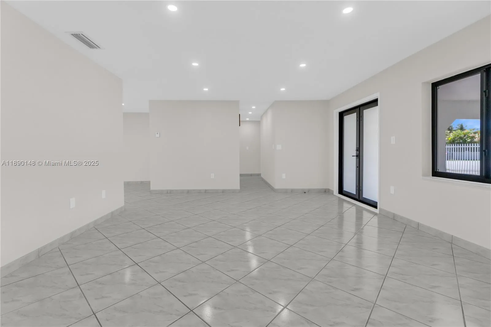 631 SW 102nd Ave