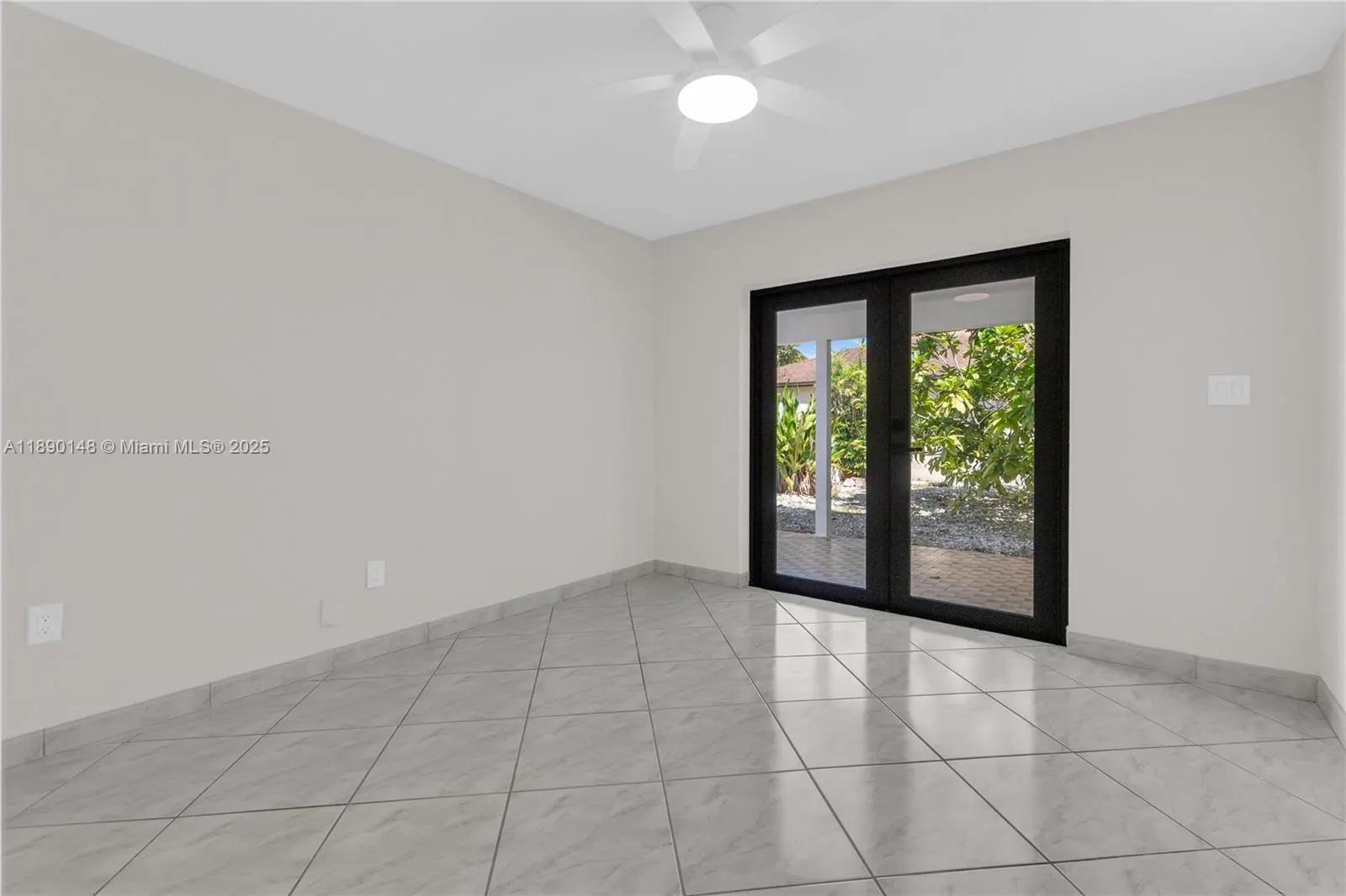 631 SW 102nd Ave