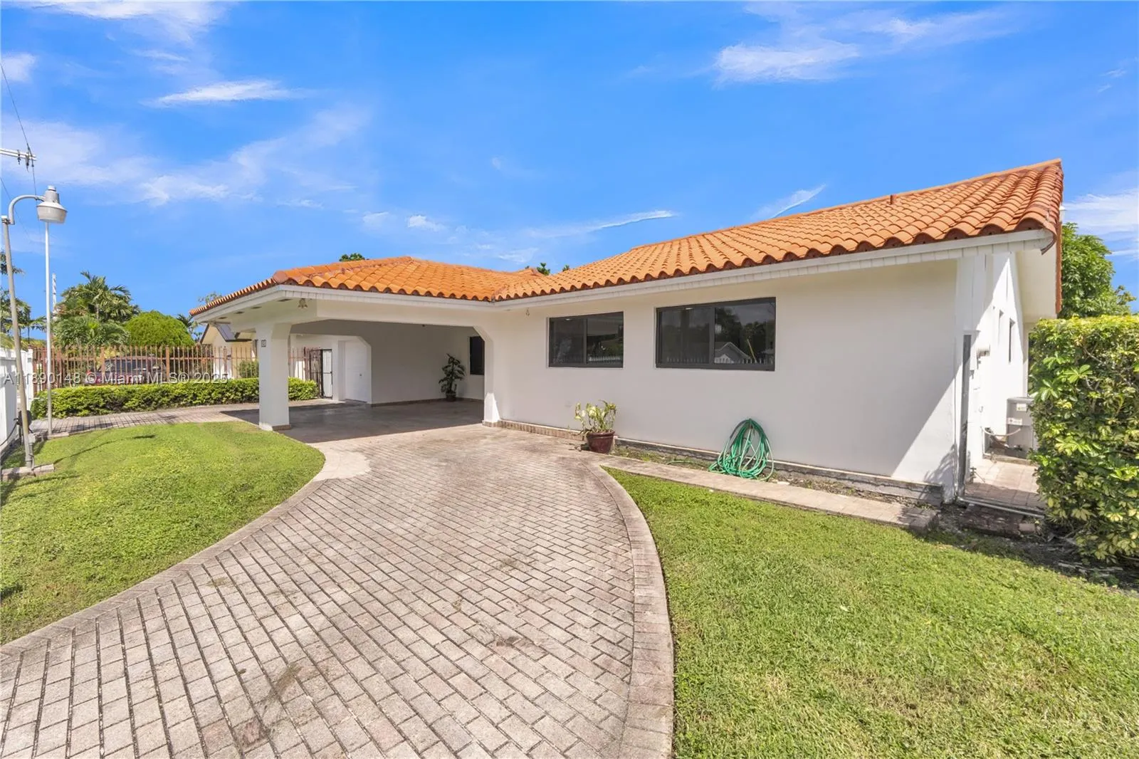 631 SW 102nd Ave