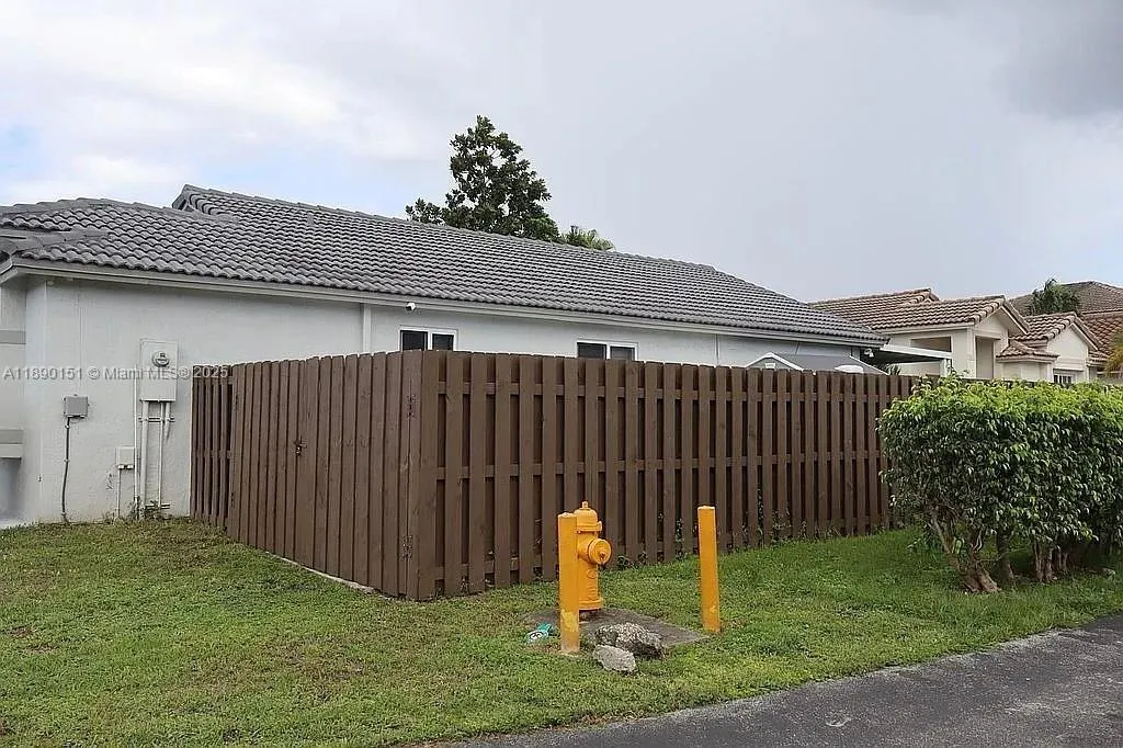 14341 SW 151 CT