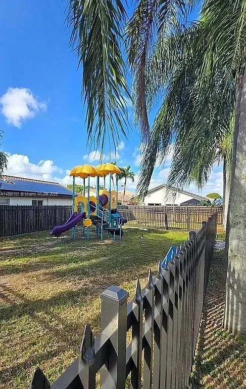 14341 SW 151 CT