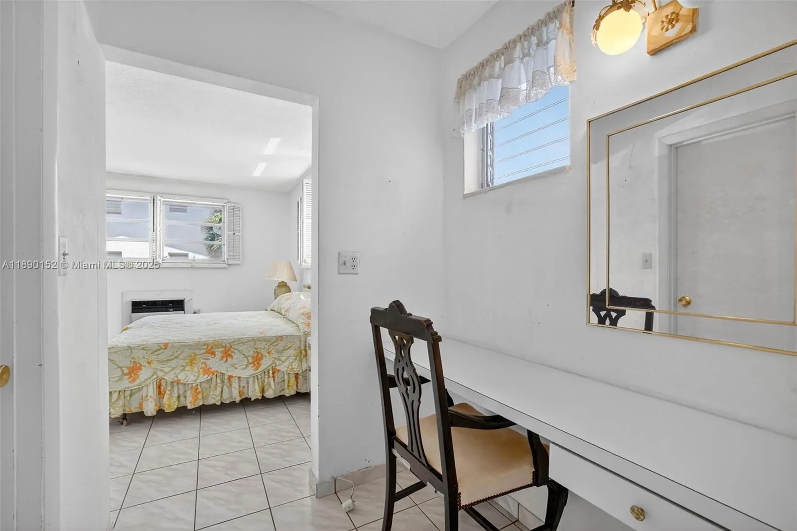 1355 NE 167th St, #214