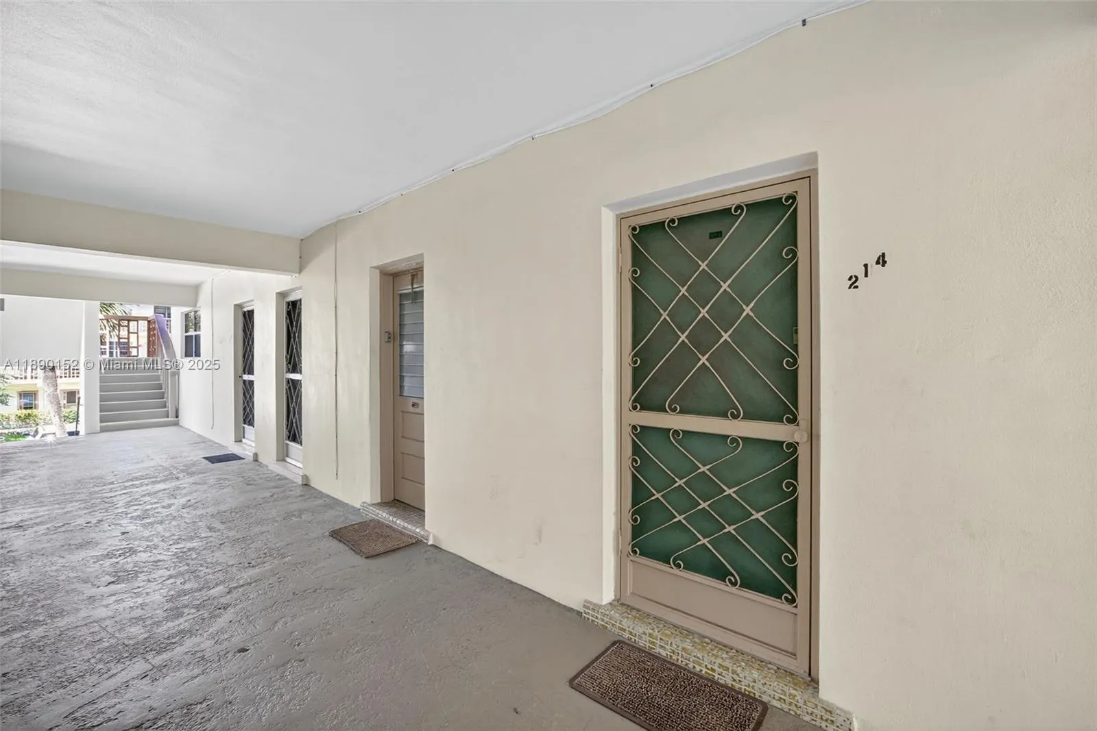 1355 NE 167th St, #214